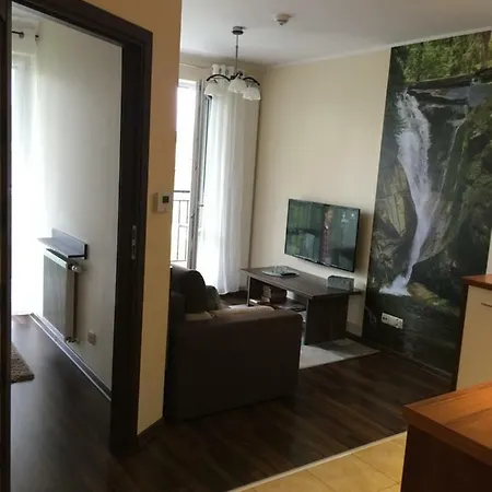 Izabela Apartamento *